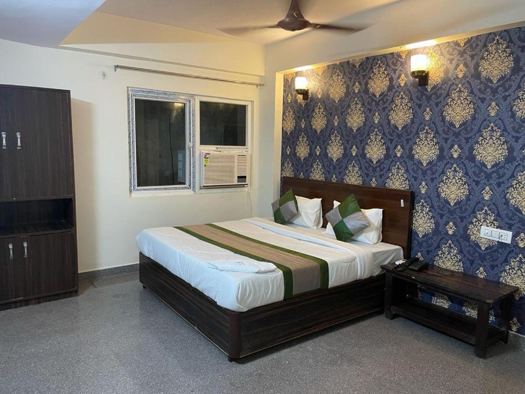 Hotel Divine Agra  Zewnętrze zdjęcie